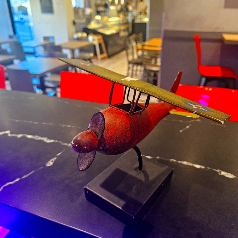 Vintage Red Tin Airplane Model Home Accent‎